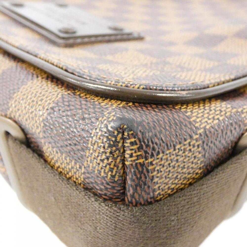 LOUIS VUITTON Authentic Brown Damier Shoulder Bag - Picture 3 of 9